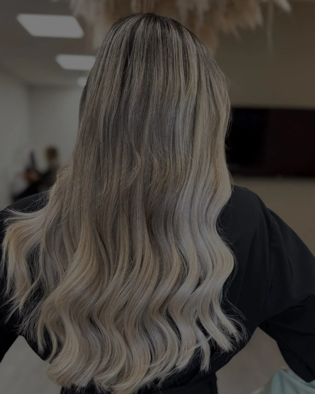 Balayage rubio en cabello largo